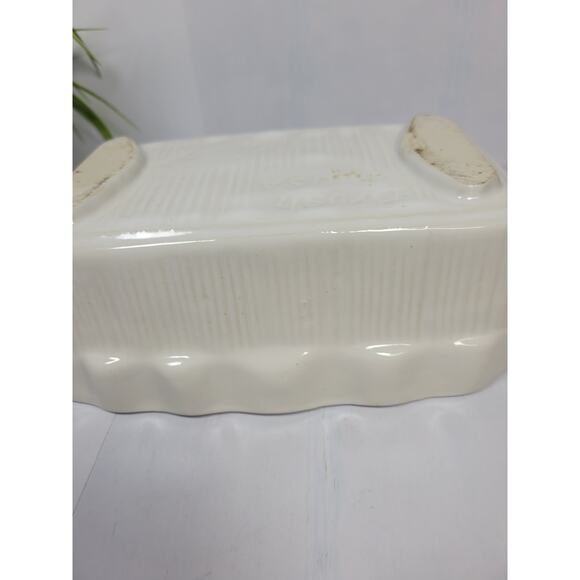 Vintage Brush USA J4-7 Pottery Planter, White Ruffled Ceramic Low Vase - Picture 3 of 5